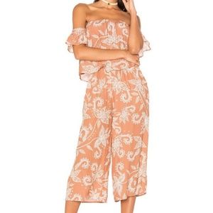 “Nusa Dua” Off Shoulder MinkPink Jumpsuit Sz Med
